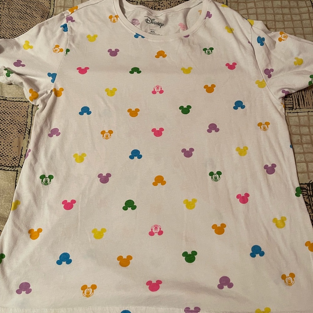 Disney Mickey shirt